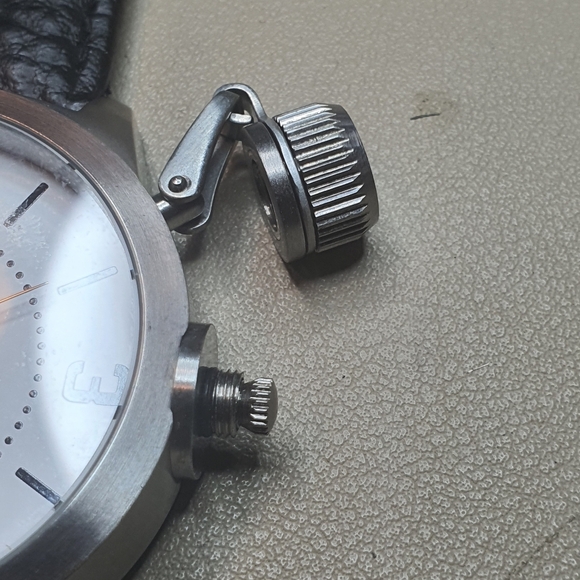 Andre Giroud AG305048 Silver/White Leather Men's Watch - Picture 8 of 8